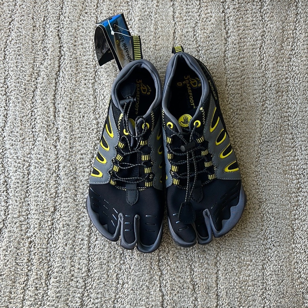 Men’s Body glove 3t barefoot series size 8